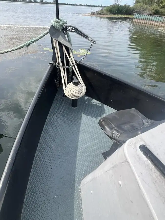 Ọkọ oju-omi kekere fun tita