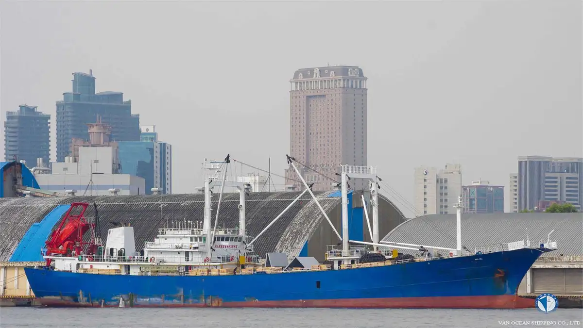 Reefer ọkọ fun tita