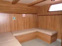 Ọkọ oju-omi kekere fun tita