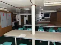 Ọkọ oju-omi kekere fun tita