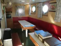 Ọkọ oju-omi kekere fun tita