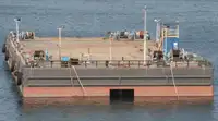 Barge fun tita